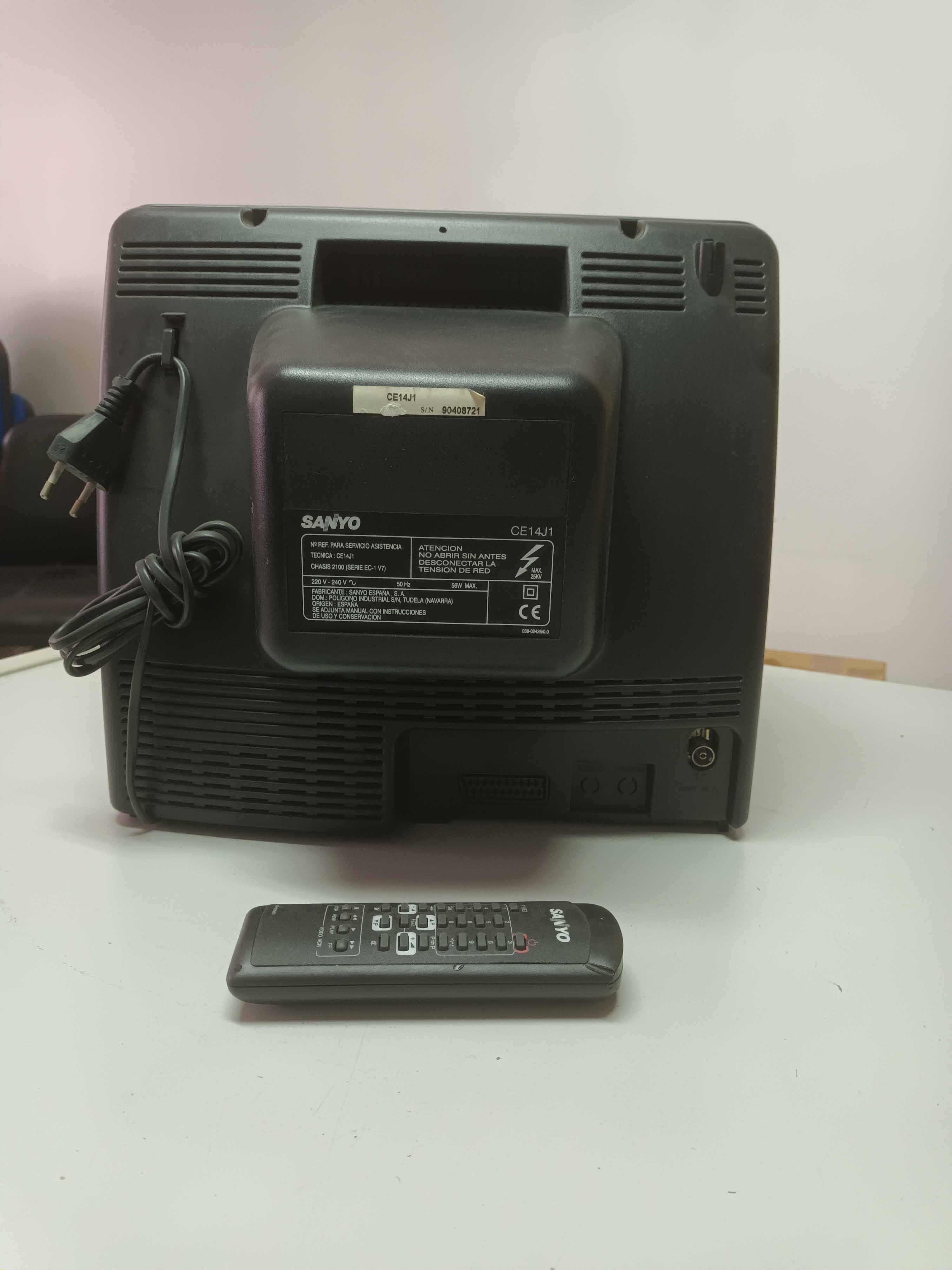 Televisão analógica Sanyo de 36 cm