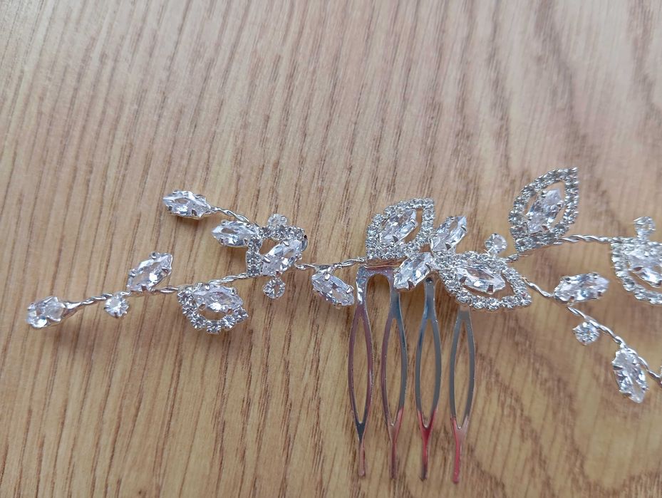 Srebrna ozdoba do włosów z kryształkami cykorie ślub wesele bal