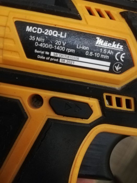 Продам шуруповерт макита