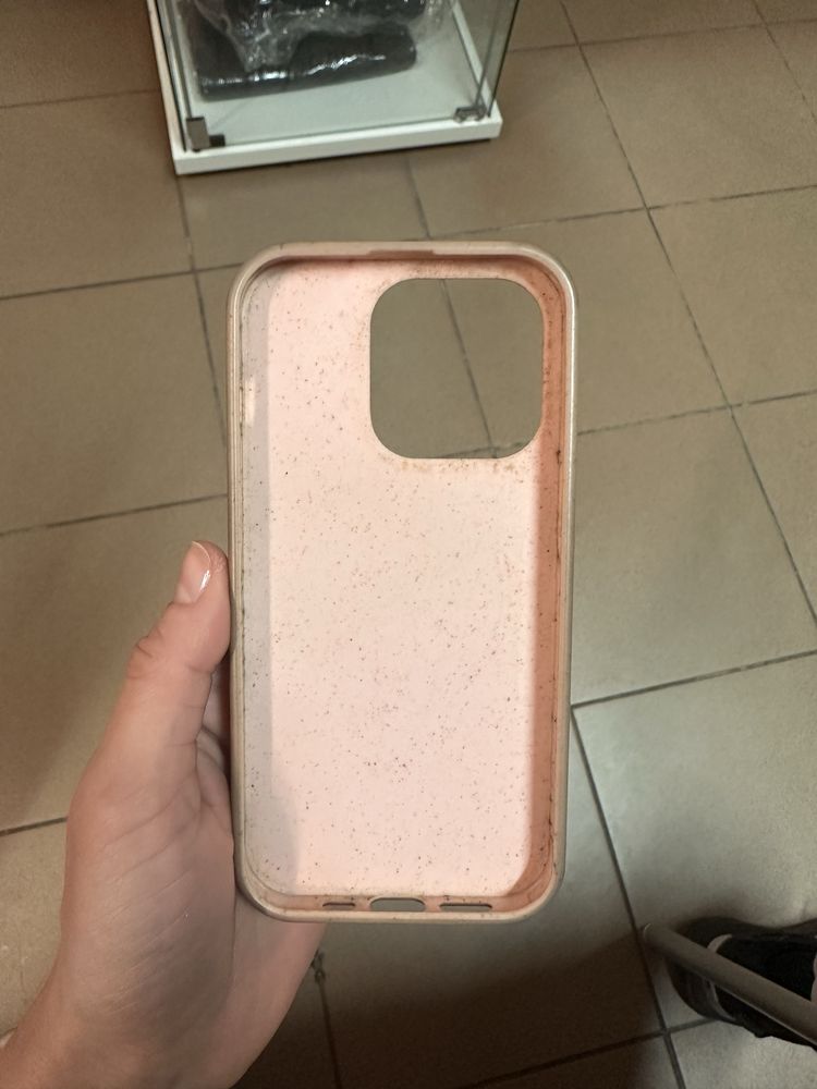 iPhone 14 pro etui czarne karty