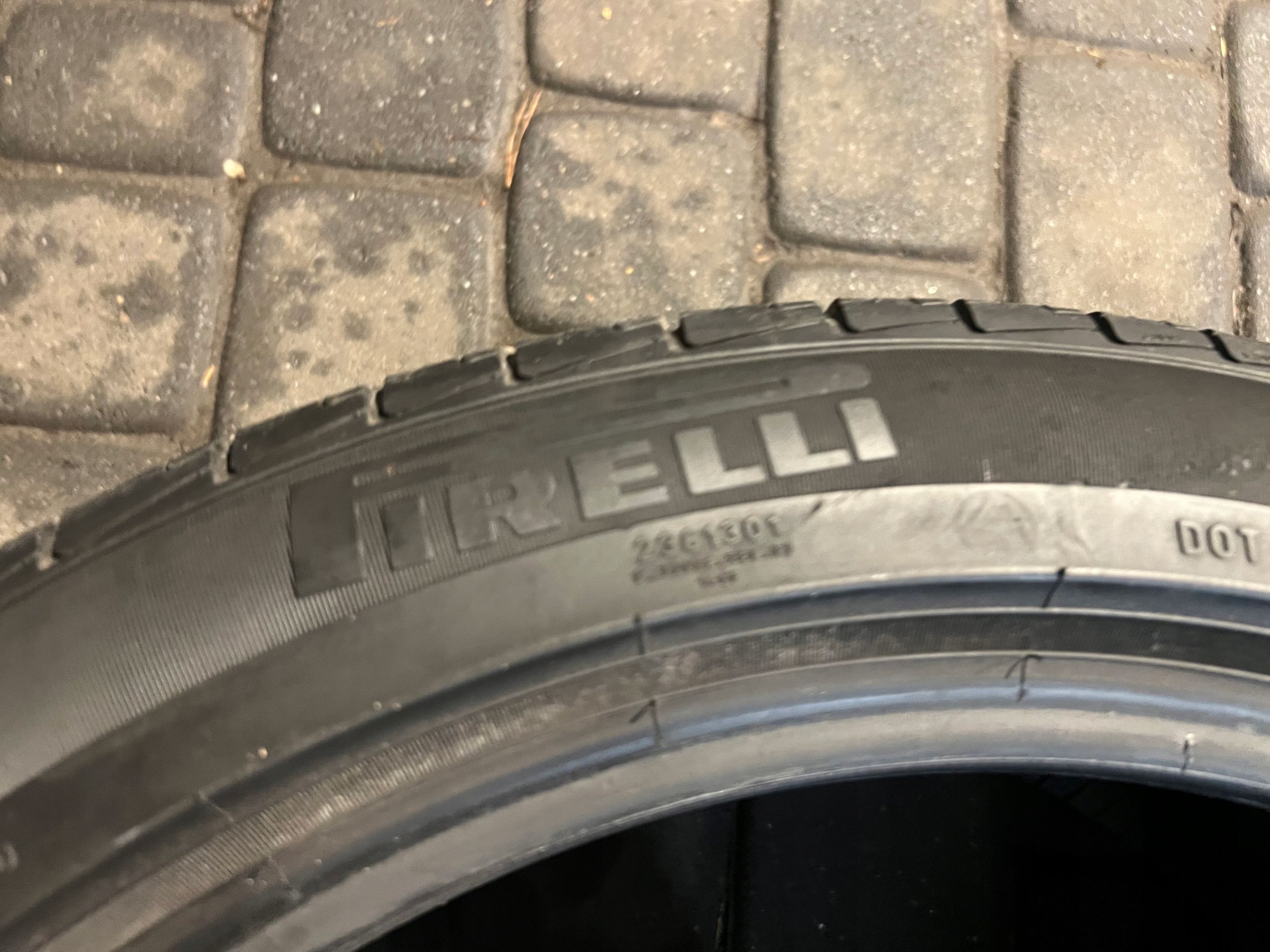 Opony Pirelli Cinturato P7 - 245/45/19