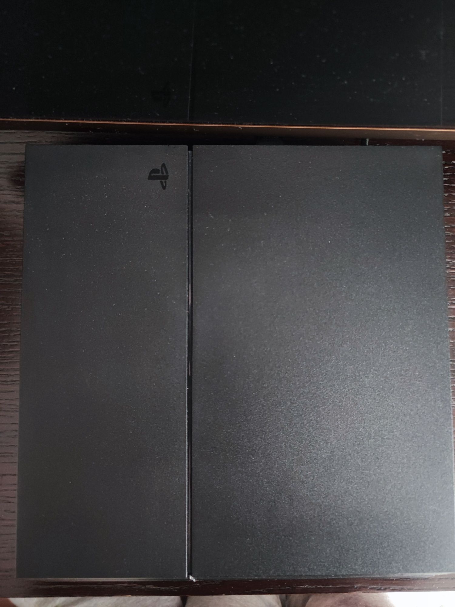 Konsola PlayStation 4