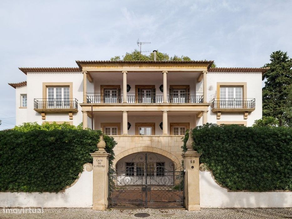 Palacete no centro de Paço de Arcos