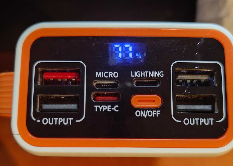 Powerbank 30000 mah z latarką