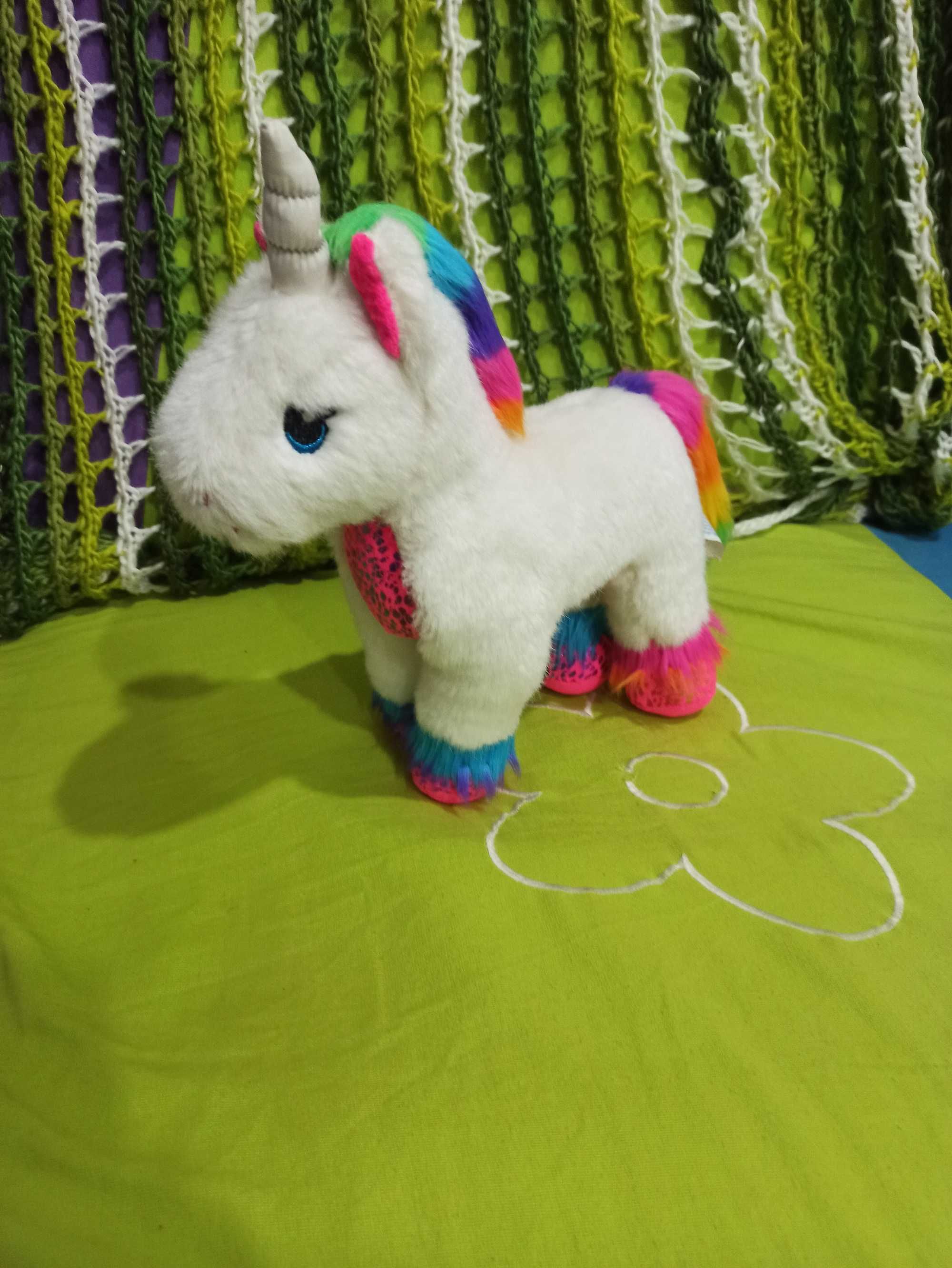 Peluche unicórnio