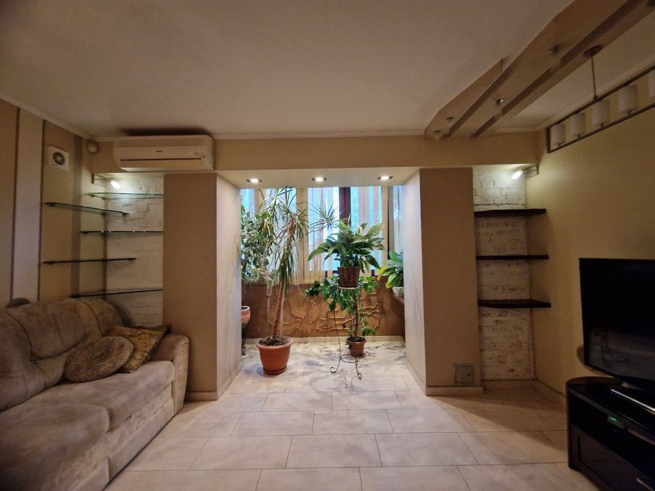 3 комнатная квартира Таирова Королева/Панорама Рынок киевский ГАЗ