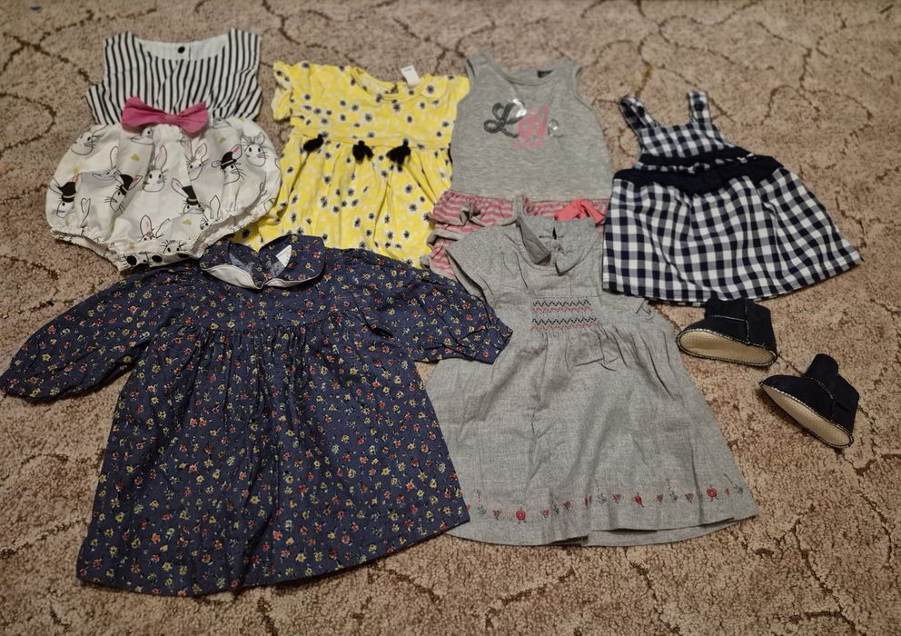 Віддам дитячі речі