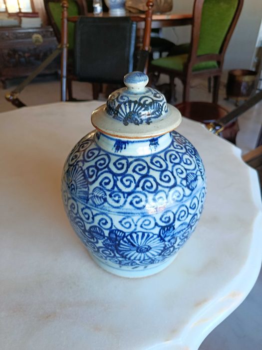 Pote Porcelana Chinesa Séc XVIII 24 cm