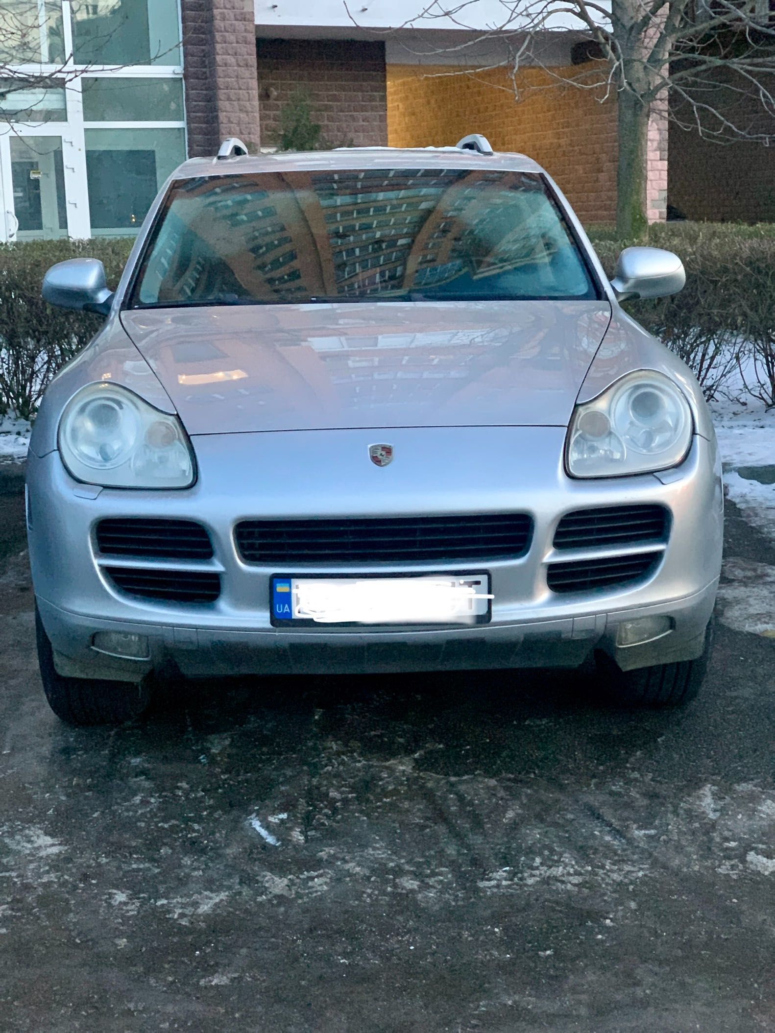 Porsche Cayenne, мотор 3,2, без пневмопідвіски, газ/бензин.Салон-шкіра