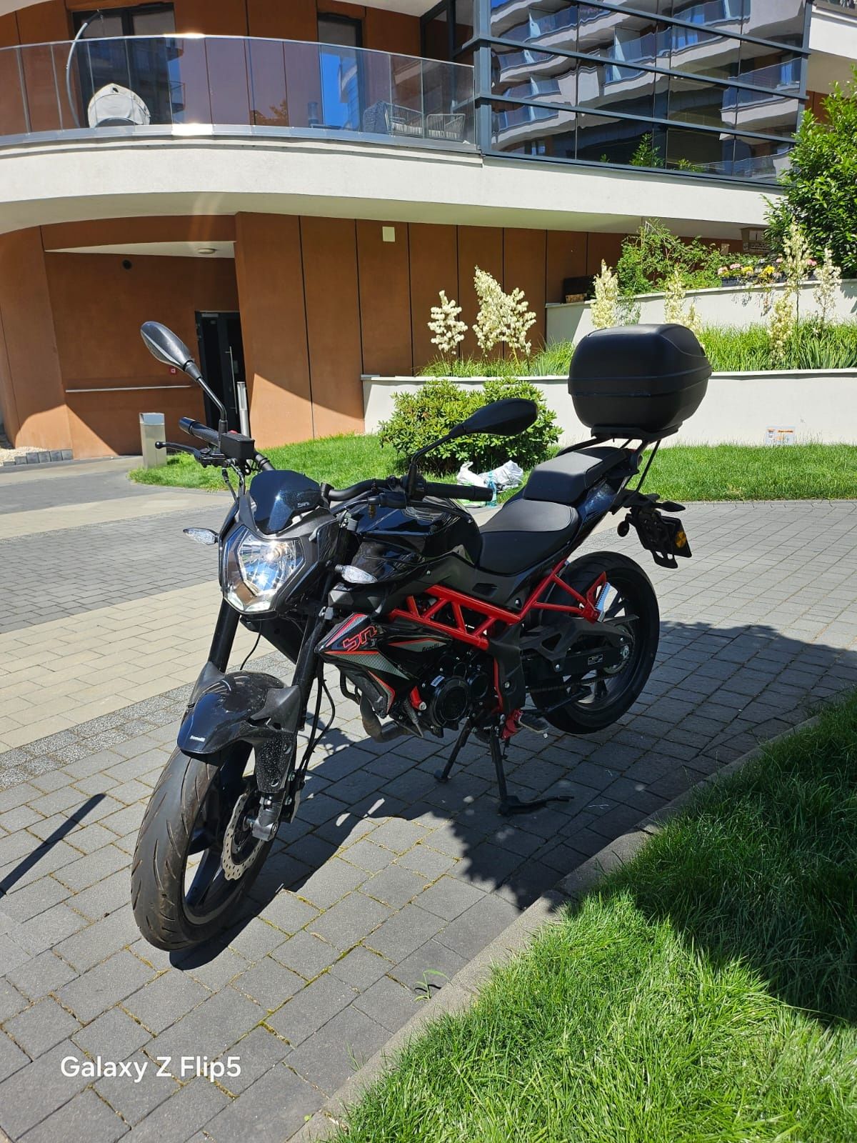 BENELLI BN 125 salon polska, kat.B. Mt 125