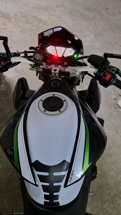 Kawazaki Z800 Tricolor