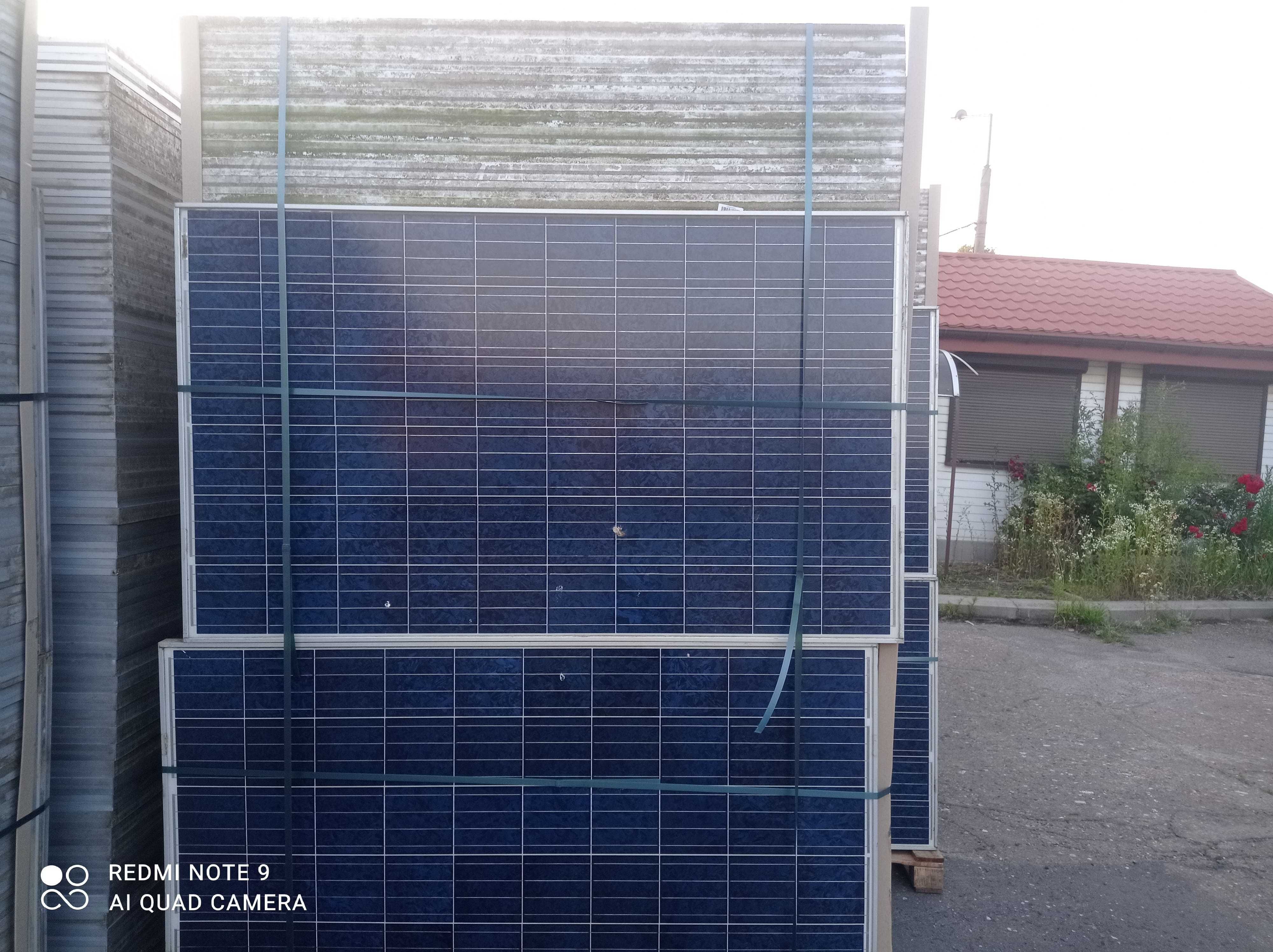 moduły słoneczne panele fotowoltaiczne 220-235W poly Canadian Solar