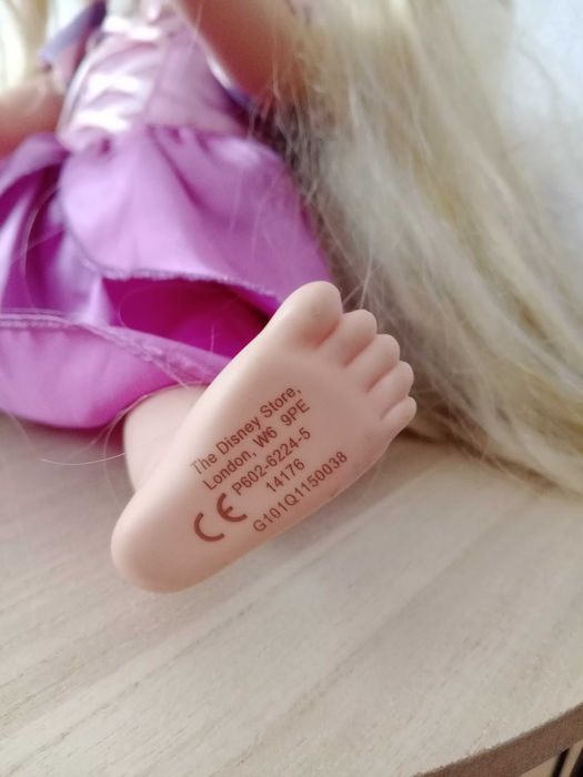 Boneca Rapunzel Disney