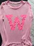 Różowy sweterek H&M aplikacja