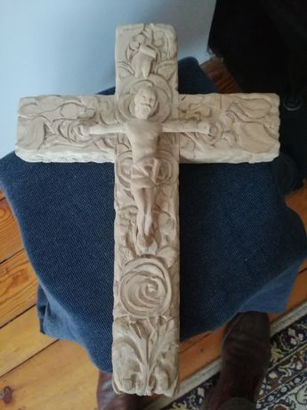 Krzyż różany 36x26cm.