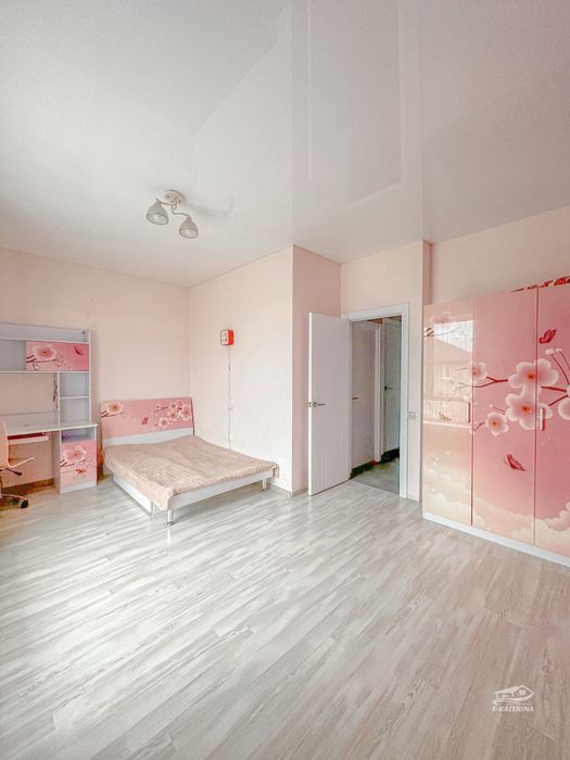 Таунхаус з ремонтом 75+20 м кв 3 кім. вул. Мейса Джеймса р-н Торгмаш