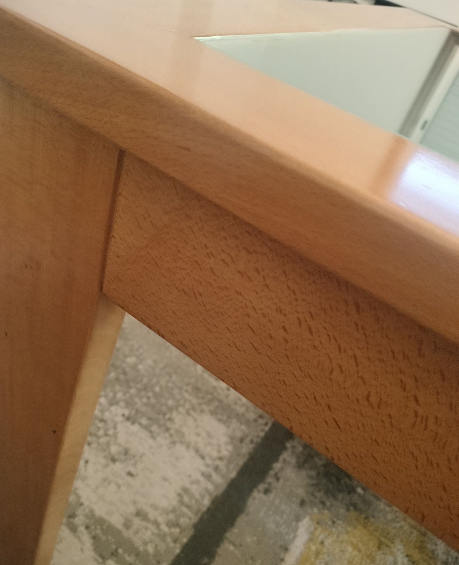 Mesa em cerejeira com 6 cadeiras