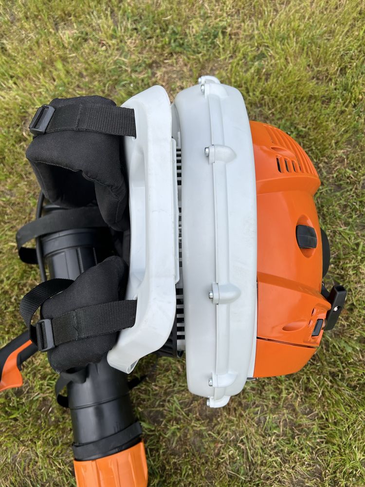 Ранцева бензинова повітродуйка Stihl BR 700 (2025 р)