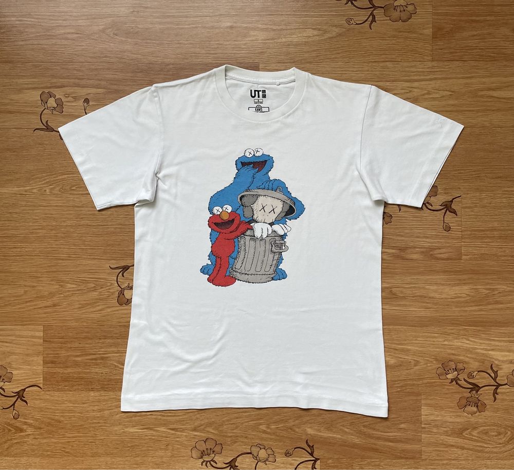 Чоловіча футболка Uniqlo x Kaws