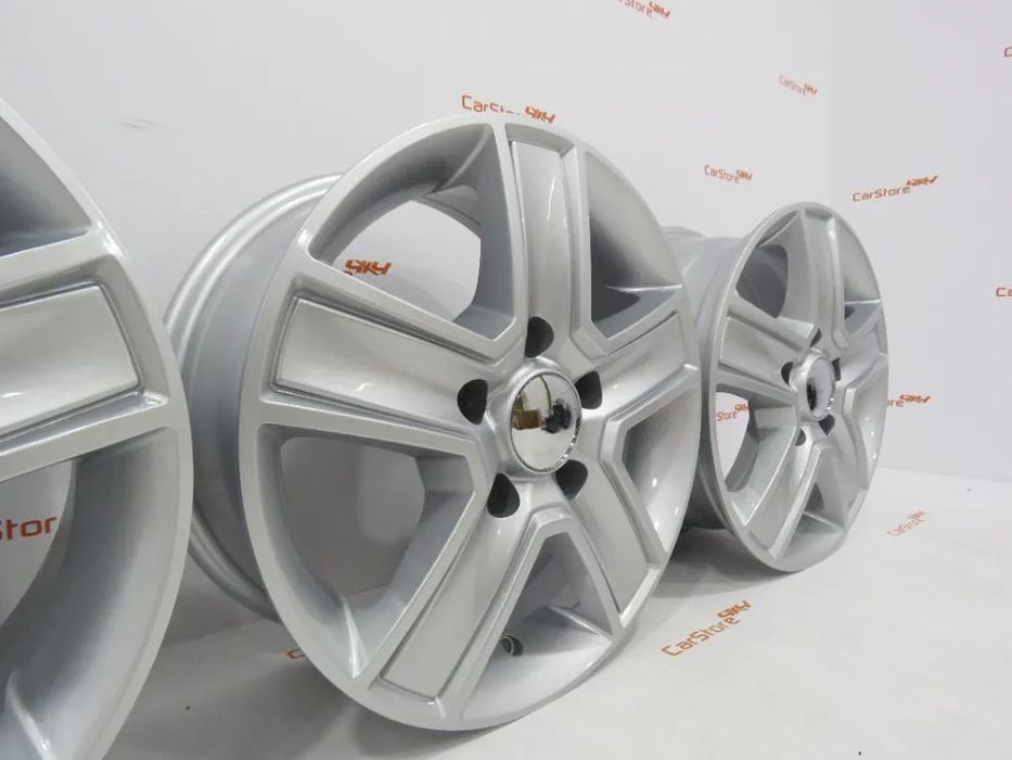 Jantes Autocarava Carga 1250 kgs 15 x 6.5 et 45 5x118 71.1 Silver