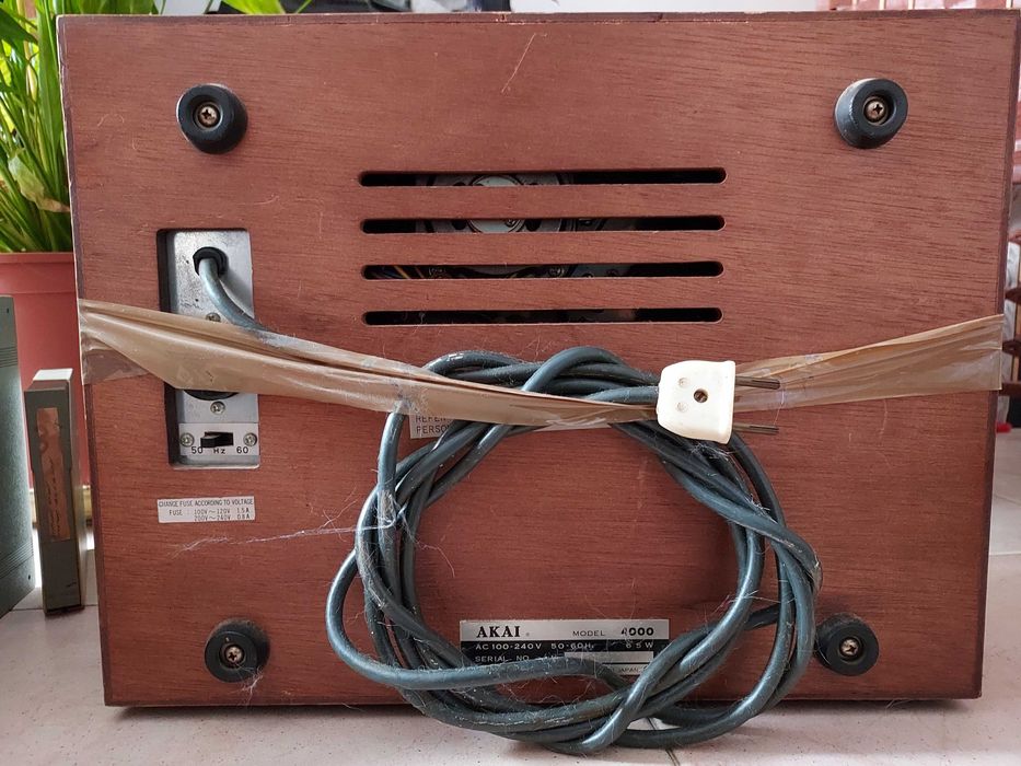 Gravador de fita Akai 4000 de 1970 + 20 fitas