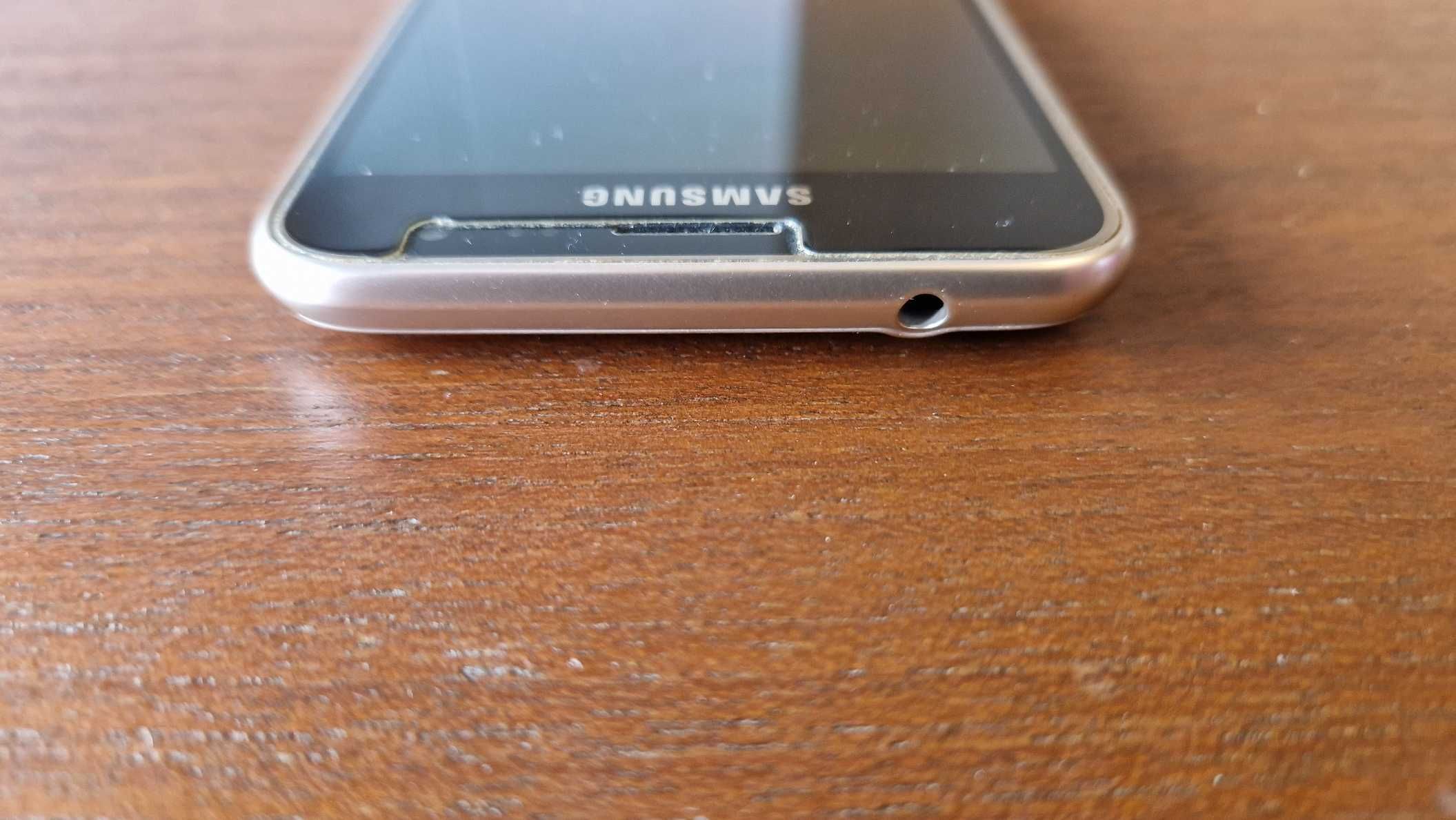 Samsung  Galaxy J3 2016