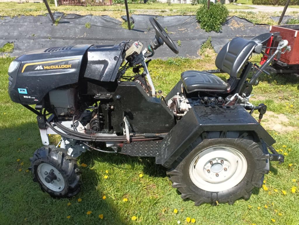 Traktorek 4x4 z osprzętem