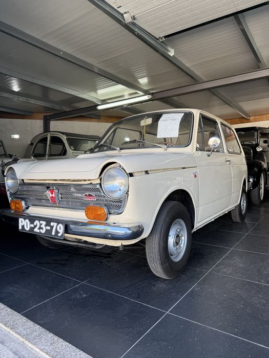 Honda  600.  1976