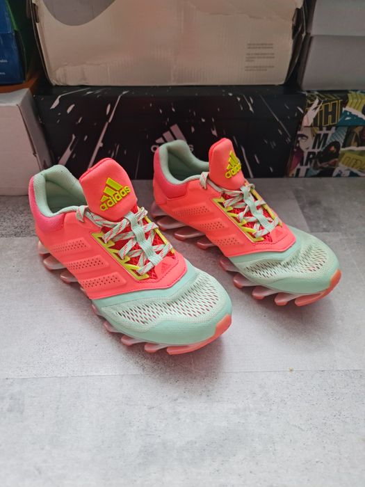 Buty Adidas Springblade