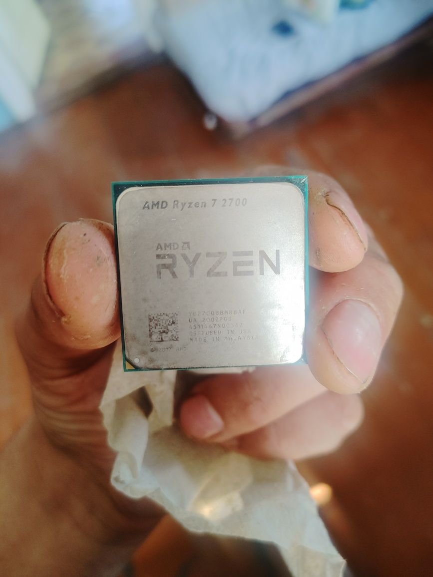 Процесор AMD AM4 Ryzen 7 2700 (3.4GHz 8 Core 16 Thread 65W) Refurbishe
