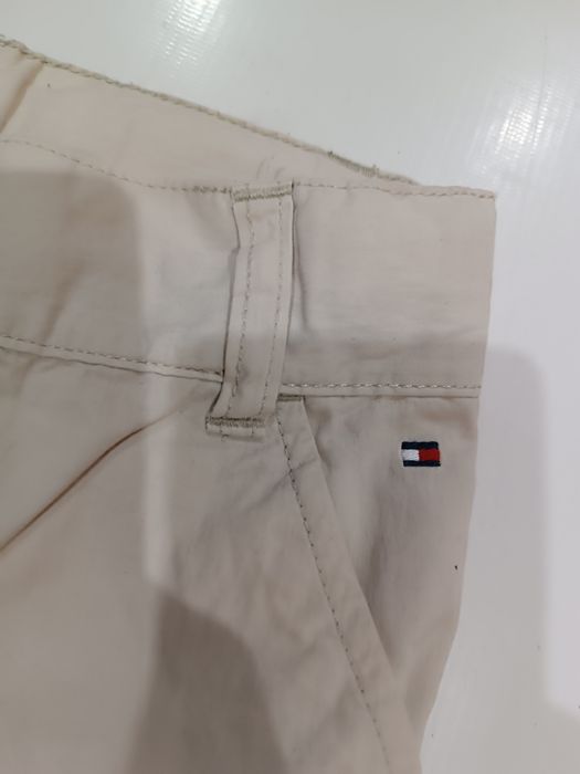 Tommy Hilfiger spodenki 3/4 roz,4/104/110 bawełniane spodenki junior