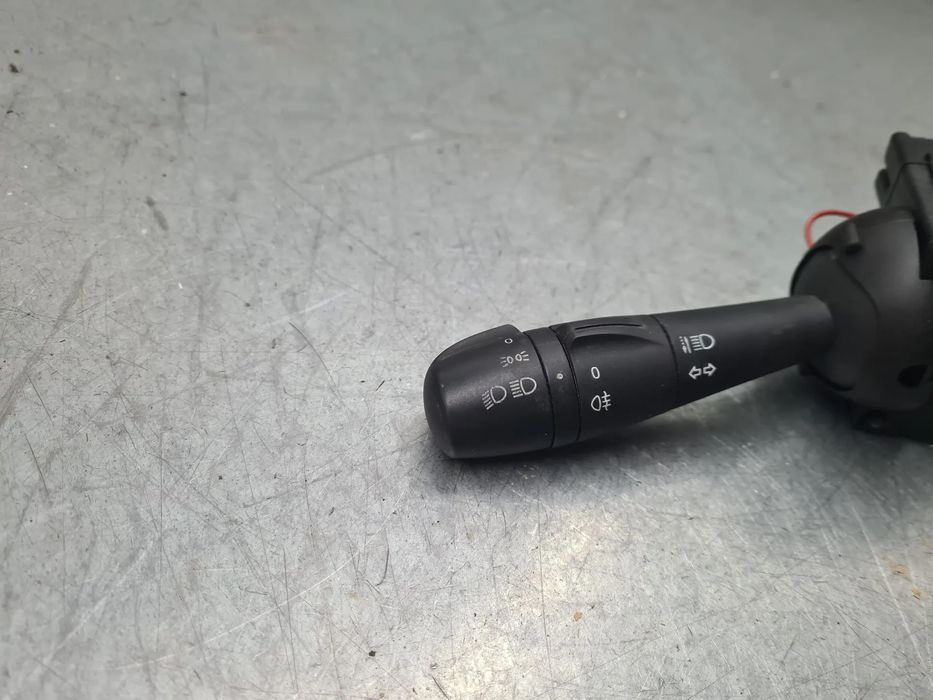 Manípulo de luzes RENAULT Twingo III (BCM_)