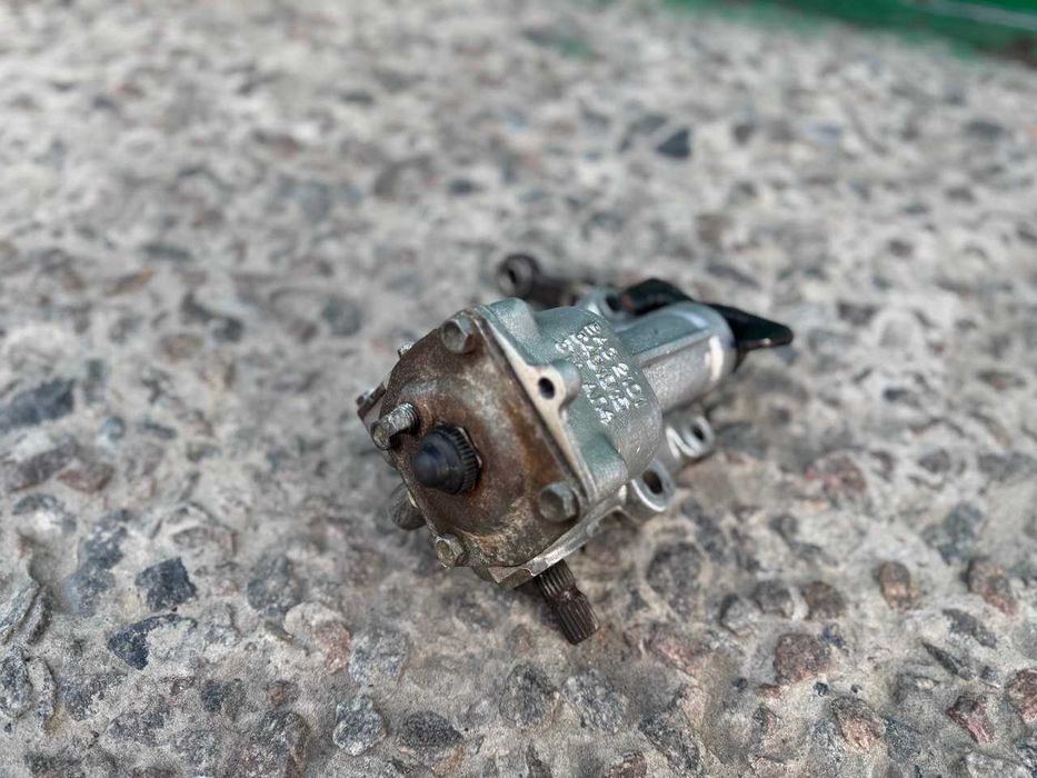 Рульовий рулевой редуктор, колонка ВАЗ 2101 2102 2103 2104 2105 2106