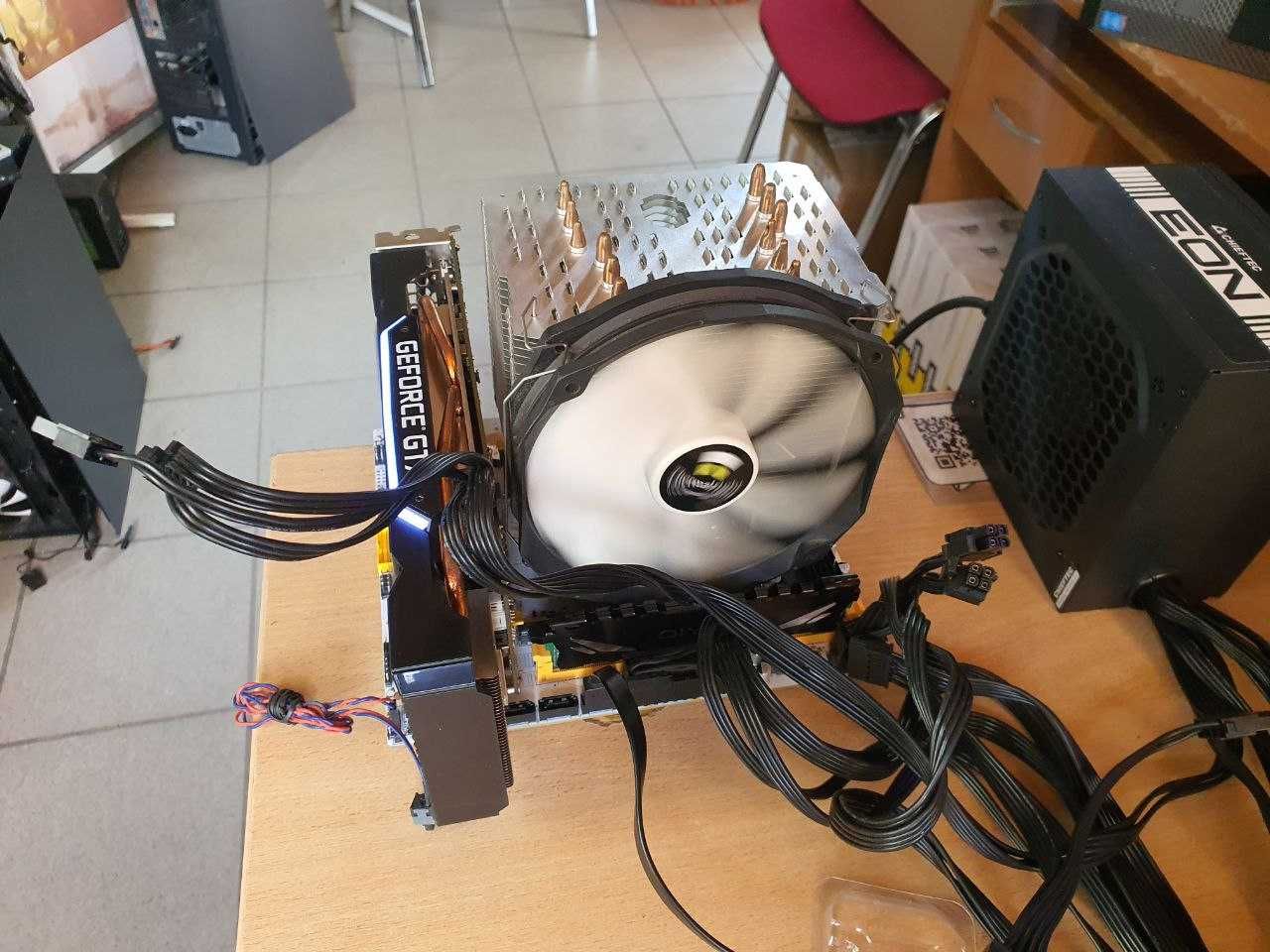 Матер плата s2011v4 X99 с 24-х поточн E5-2680v4, 32 Гб DDR4 .