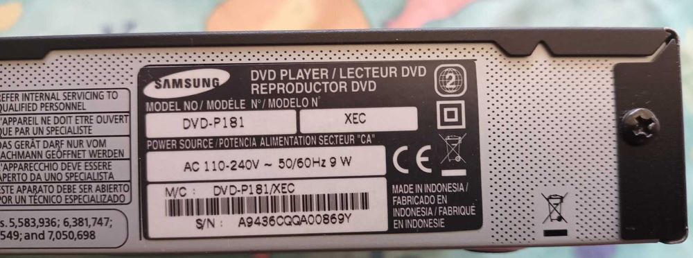 Conjunto TV SONY, Leitor DVD Samsung e 80 DVD