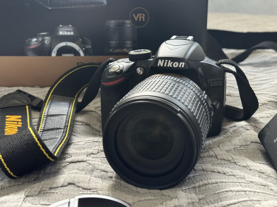 Продам фотоапарат Nikon d3200 18-105 VR Kit