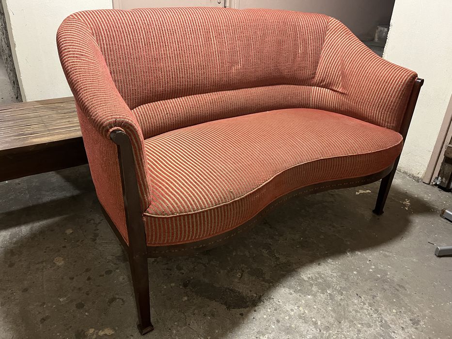 Kanapa dwuosobowa antyk