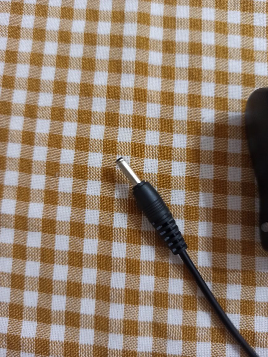 2 блоки живлення 4,2V 500mA