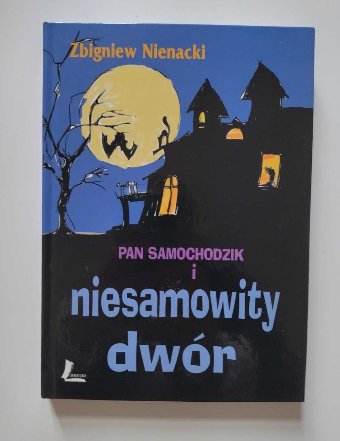 Pan samochodzik i niesamowity dwór Zbigniew Nienacki, książka