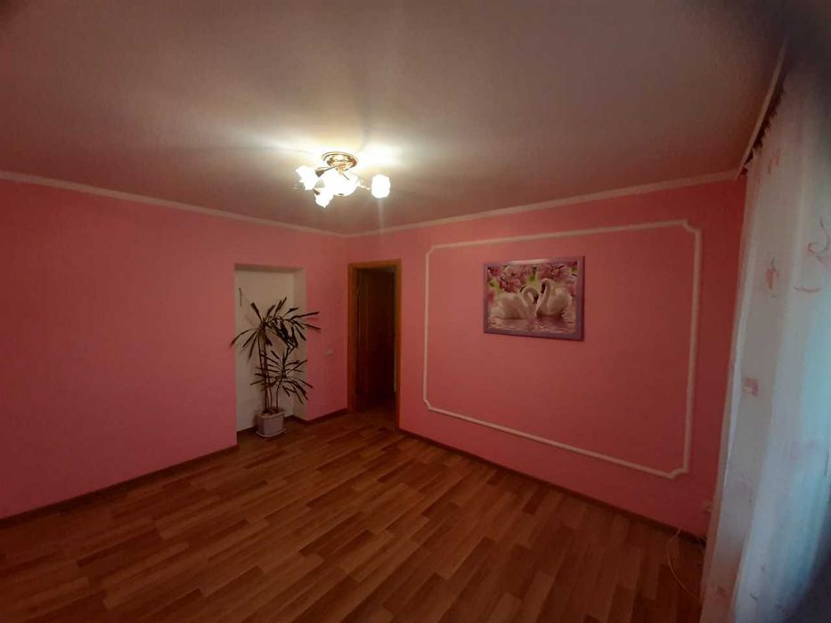 Продам квартиру в Вознесенську