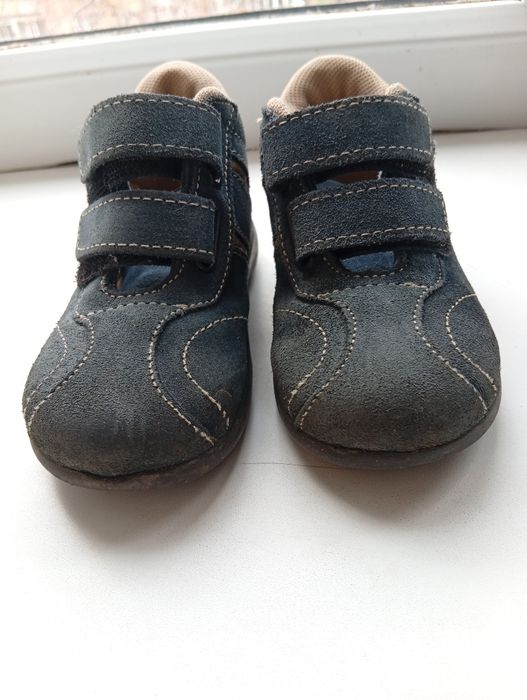 Продам дитячі черевички