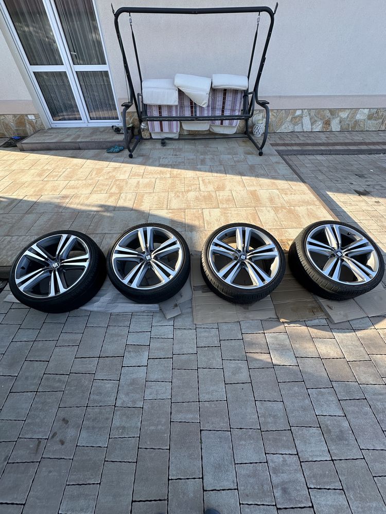 Felgi aluminiowe 19” Seat Leon CUPRA + opony Stan prawie IDEALNY!