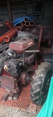 Traktor ogrodowy dzik