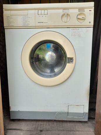 Продам рабочую  стиральную  машину  HOOWER wa 560