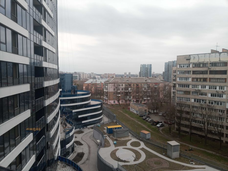 Продаж квартири в ЖК Ария-метро Дружбы Народов