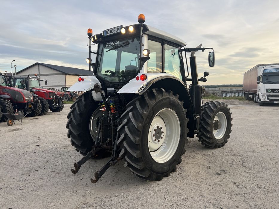 Valtra n123 nowe opony  TUZ miękka oś i kabina 15 rok