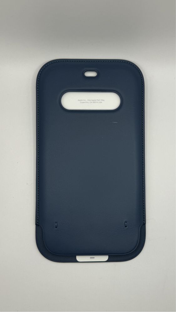 Oryginalne Skorzane Etui Iphone 12 Pro Max w Granatowym kolorze