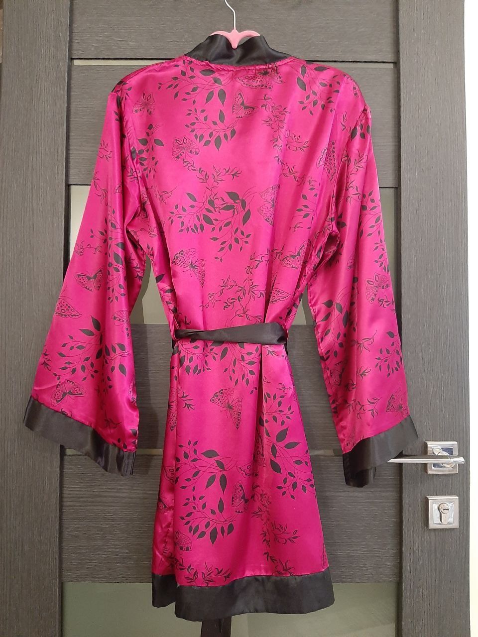 Халат атласний Secret Possessions M/L
