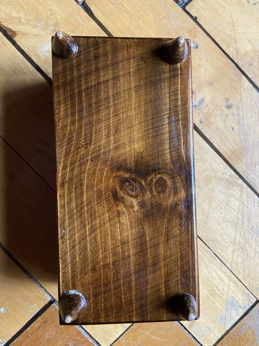 Старовинна шкатулка, шкатулка, прикраси, украшения