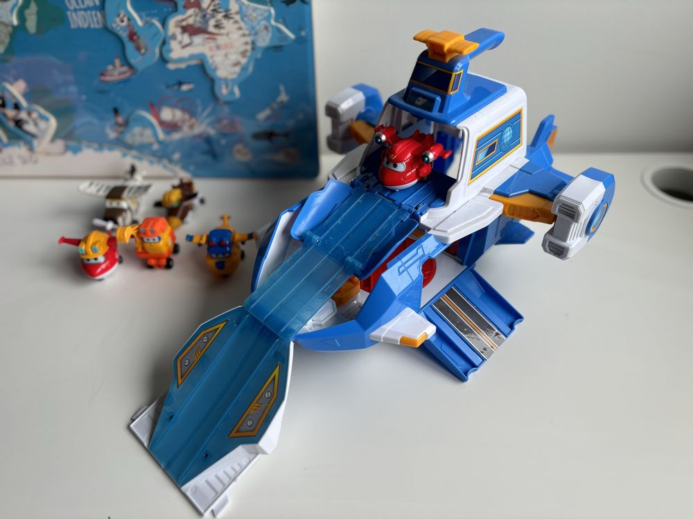 Brinquedo - Porta aviões - Super Wings